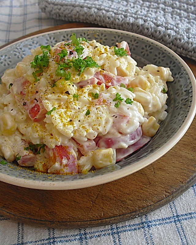 Curry-Reissalat mit Mais und Paprika