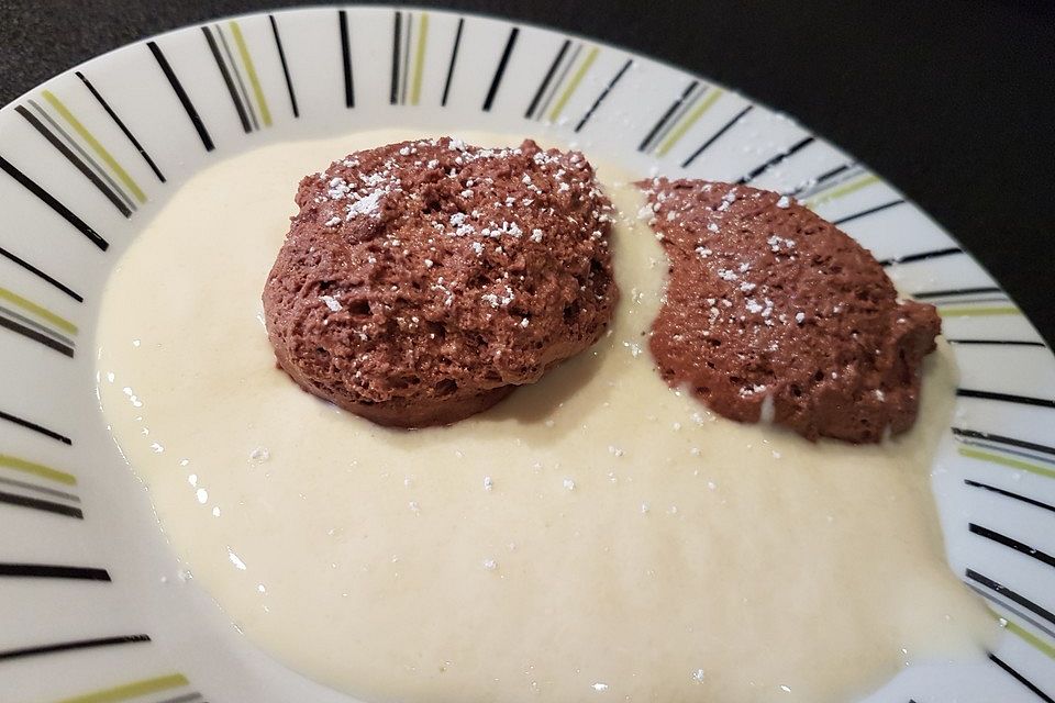 Mousse au Chocolat mit Tonkabohne