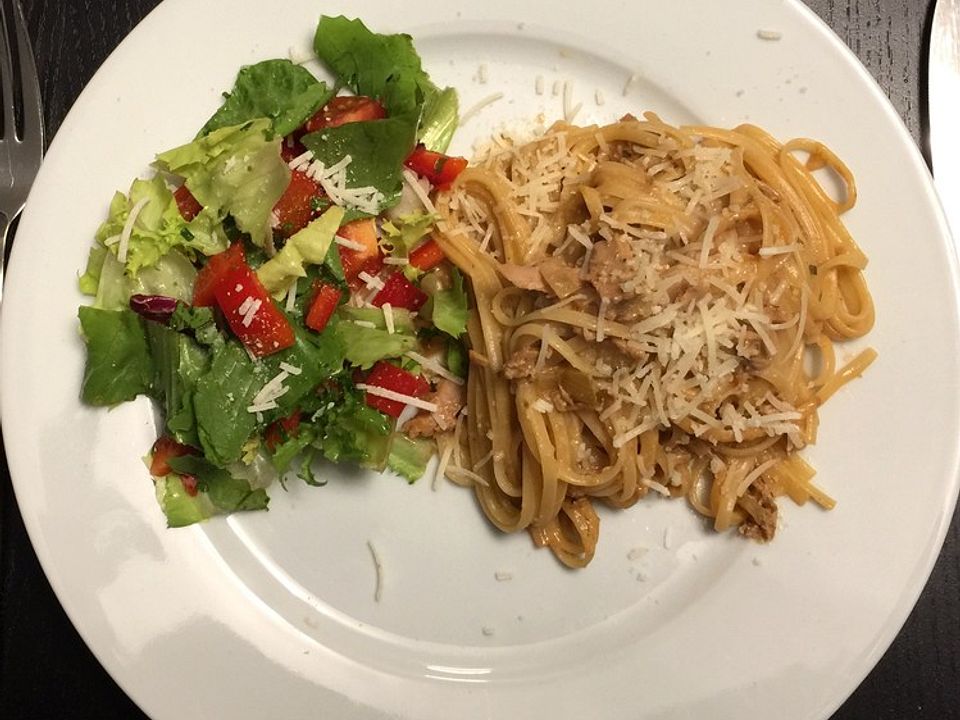 Spaghetti mit Thunfischsoße à la Lilli von Jamo2014| Chefkoch