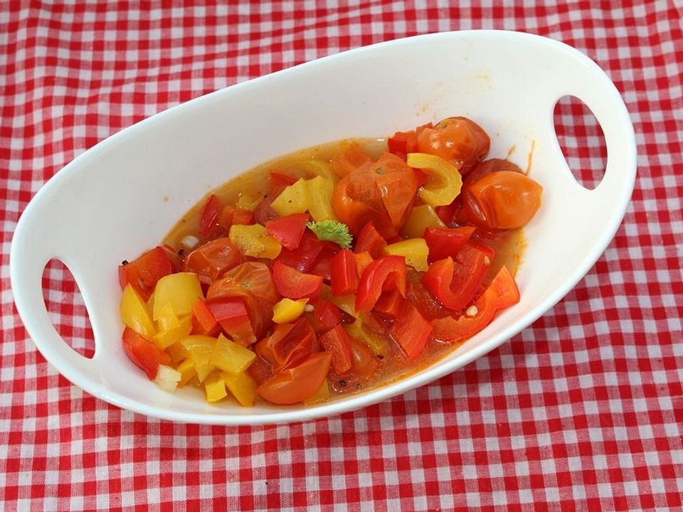 Tomaten-Paprika-Gemüse von ulkig| Chefkoch