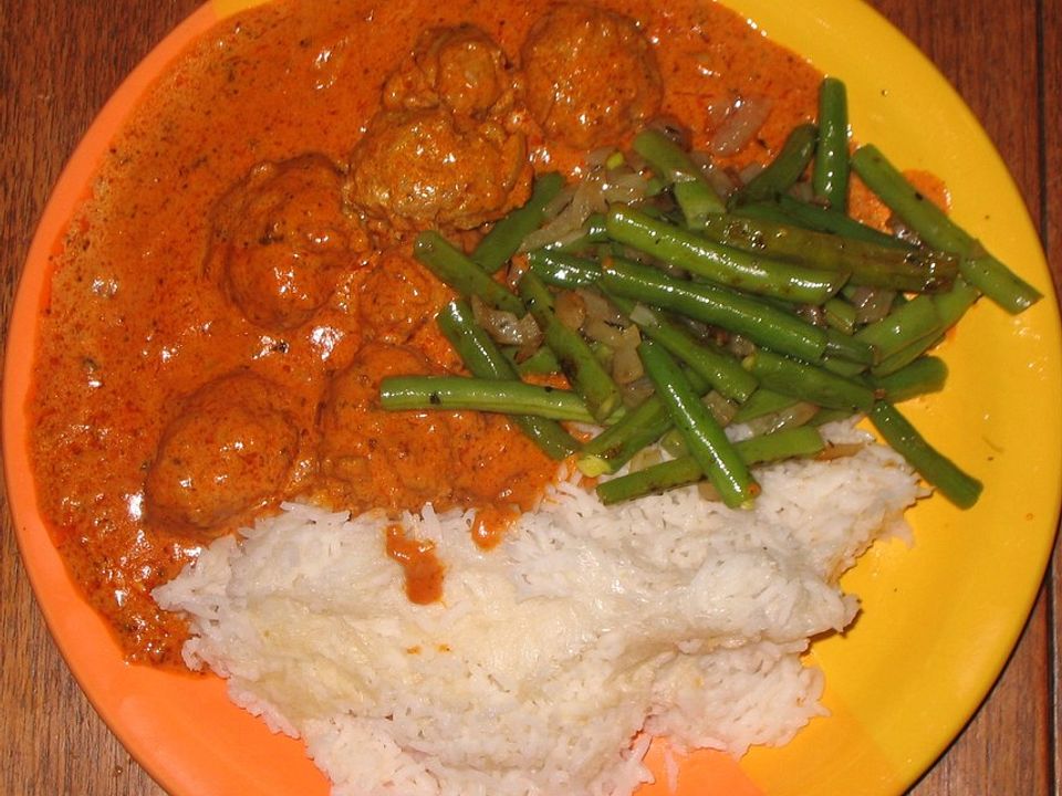 Pakistanische Rindfleischbällchen (Köfte) in Sauce von flexiblebird ...