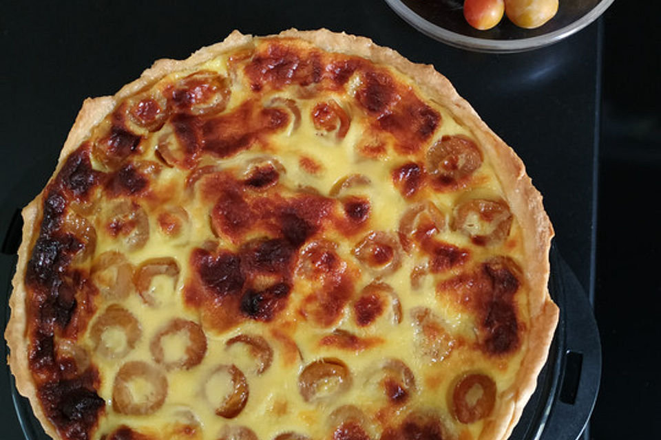 Tarte mit pâte brisée und Eiersahne-Füllung