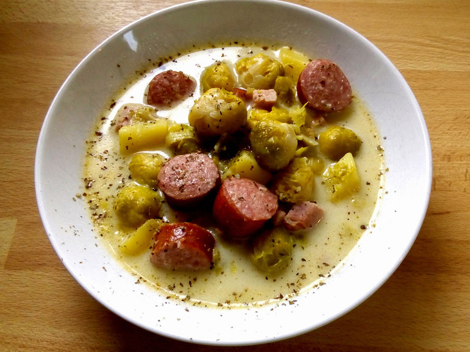 Rosenkohl-Kartoffel-Suppe von Gemüse-Jäger| Chefkoch