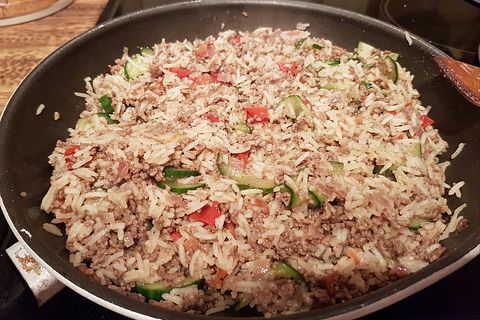 Hackfleisch-Reis-Topf Mit Tomaten Und Gurken Von Poserina| Chefkoch