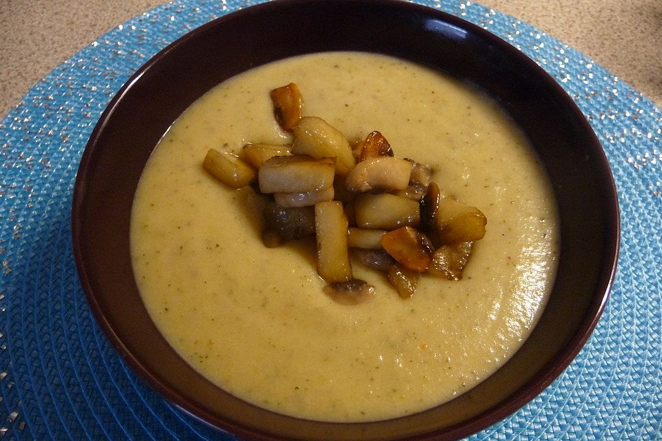 Fruchtige Herbst-Kartoffelsuppe