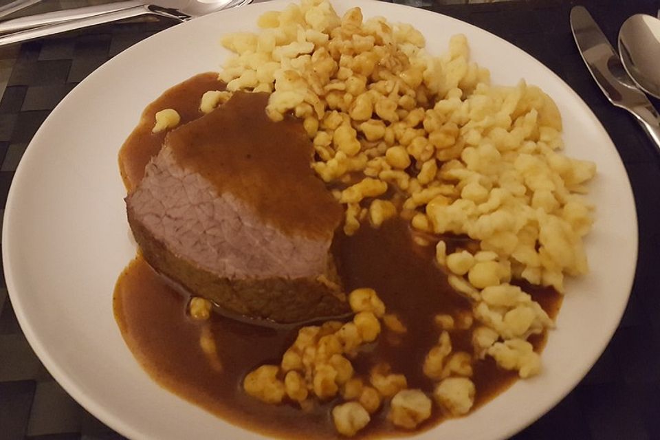 Rinderbraten mit dunkler Biersoße