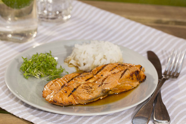 Japanischer Gegrillter Lachs Mit Teriyaki-Soße Von Shimone | Chefkoch