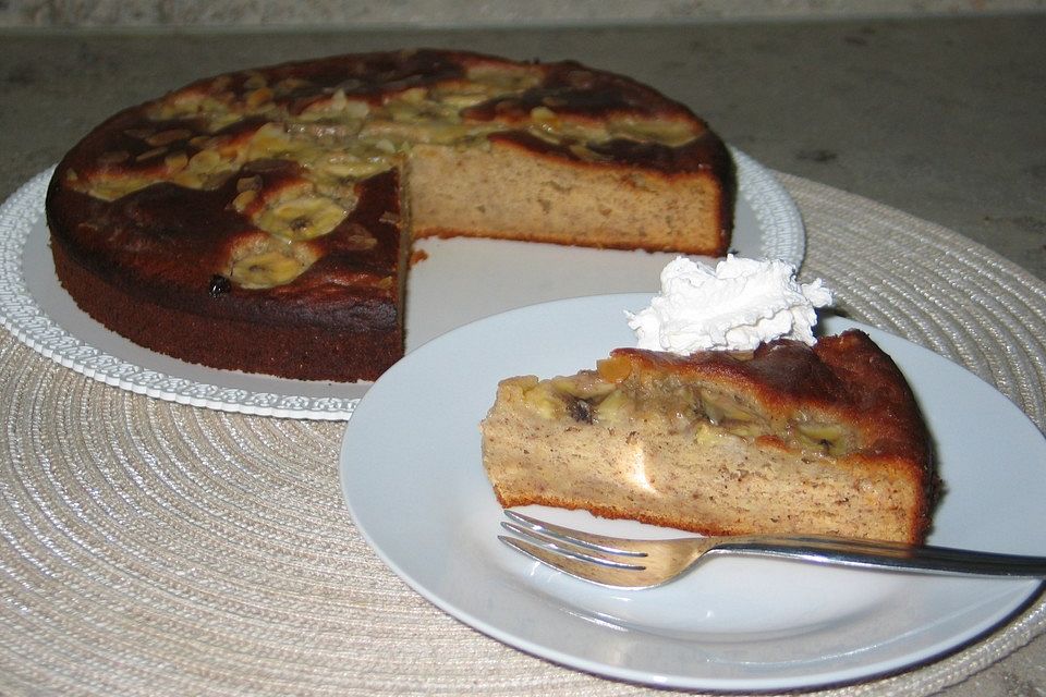 Weihnachtlicher Bananenkuchen