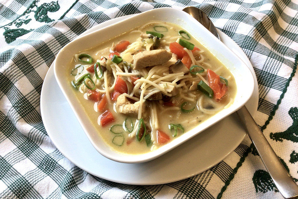 Thai-Hühnersuppe