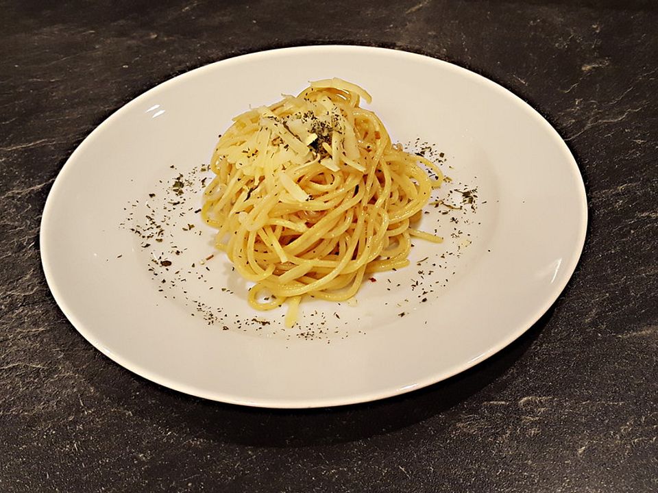 Knoblauchspaghetti von HomemadeCuisine | Chefkoch