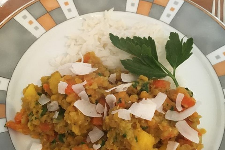 Linsencurry mit Mango und Kokos