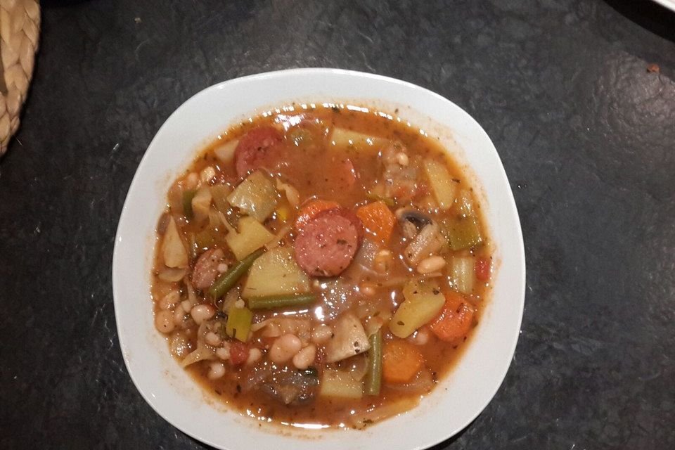 Minestrone mit Cabanossi