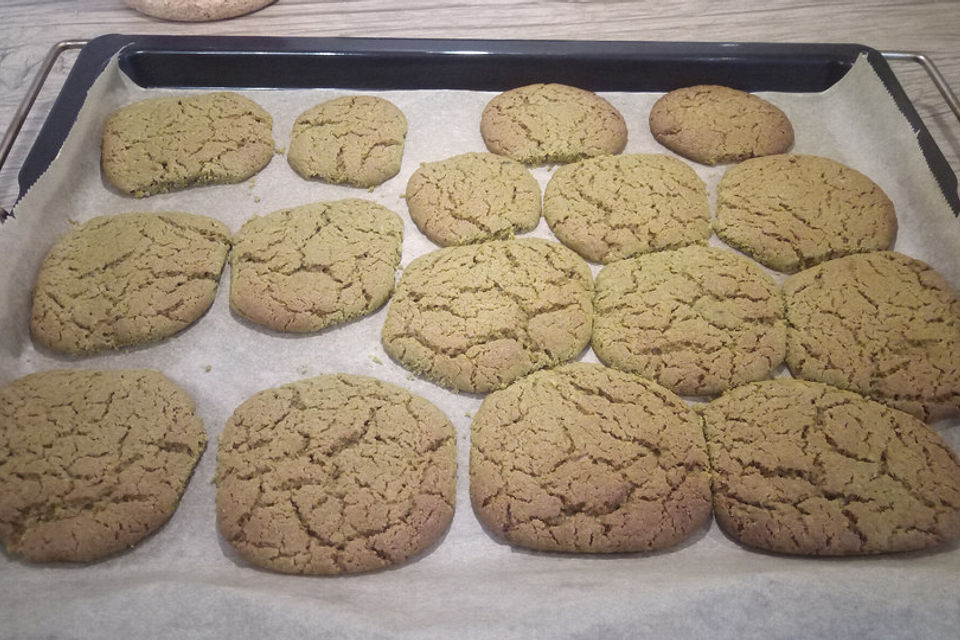 Matcha-Marzipan-Plätzchen