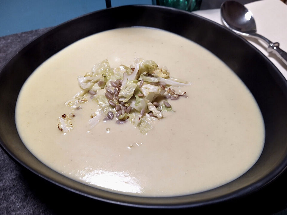 Wirsingsuppe mit Curry von Metti_65| Chefkoch