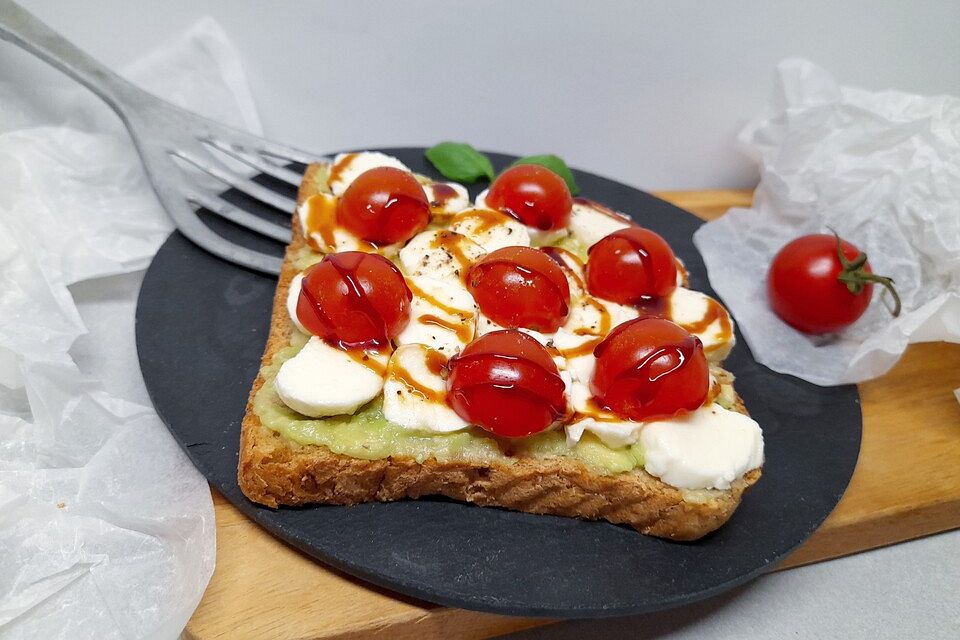 Caprese Avocado Toast