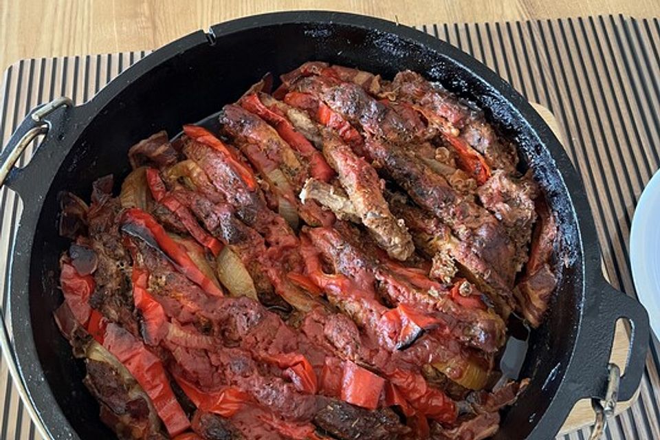 Schichtfleisch aus dem Dutch Oven