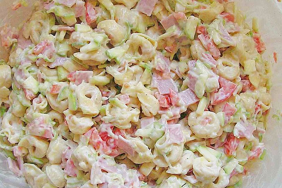 Schneller Tortellini - Salat