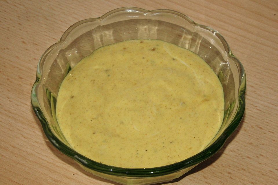 Currysauce für das Fondue