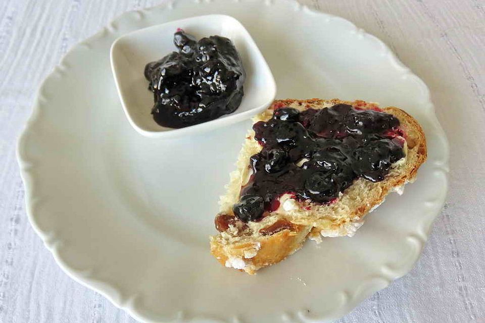 Schwarze Johannisbeer-Marmelade