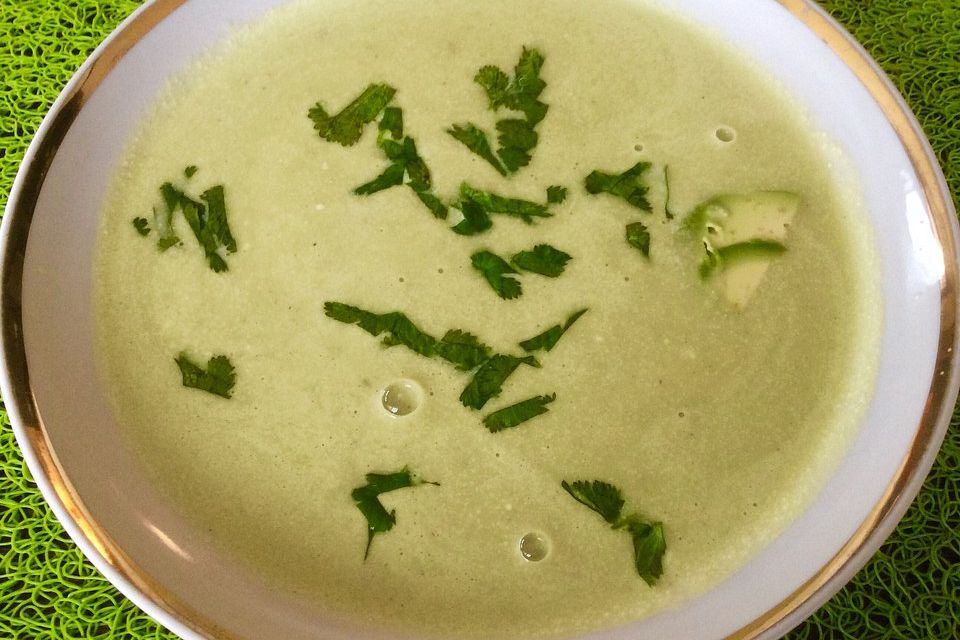 Avocadocremesuppe