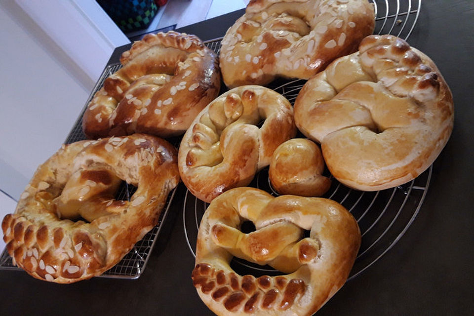 Neujahrsbrezel Neujahrsbrezel