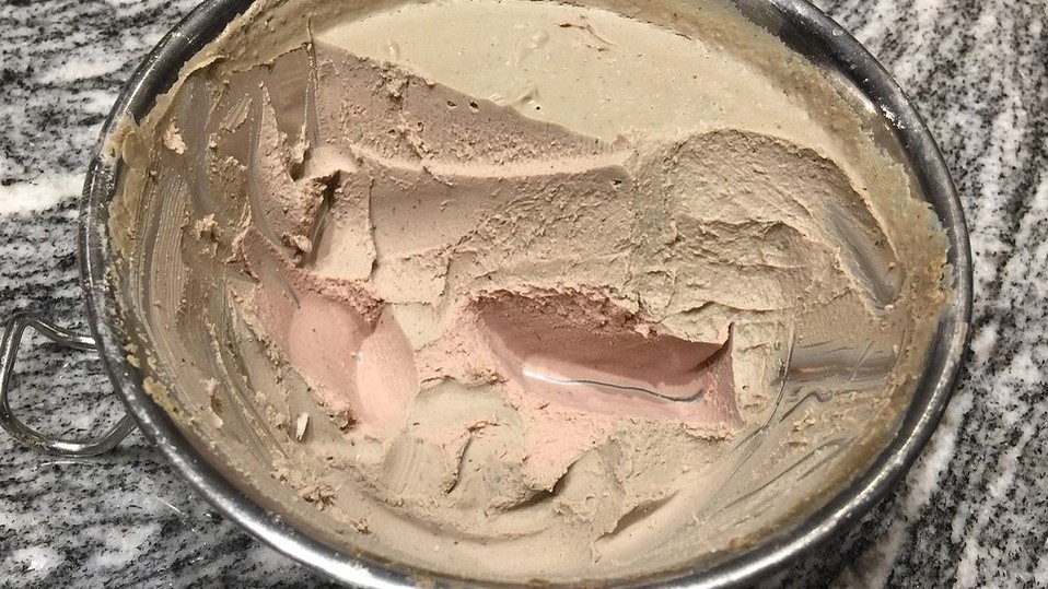 Hühnerleberpastete mit frischen Kräutern von Oxybird