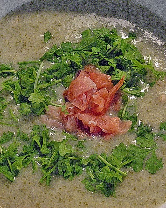 Lachs - Kresse - Suppe