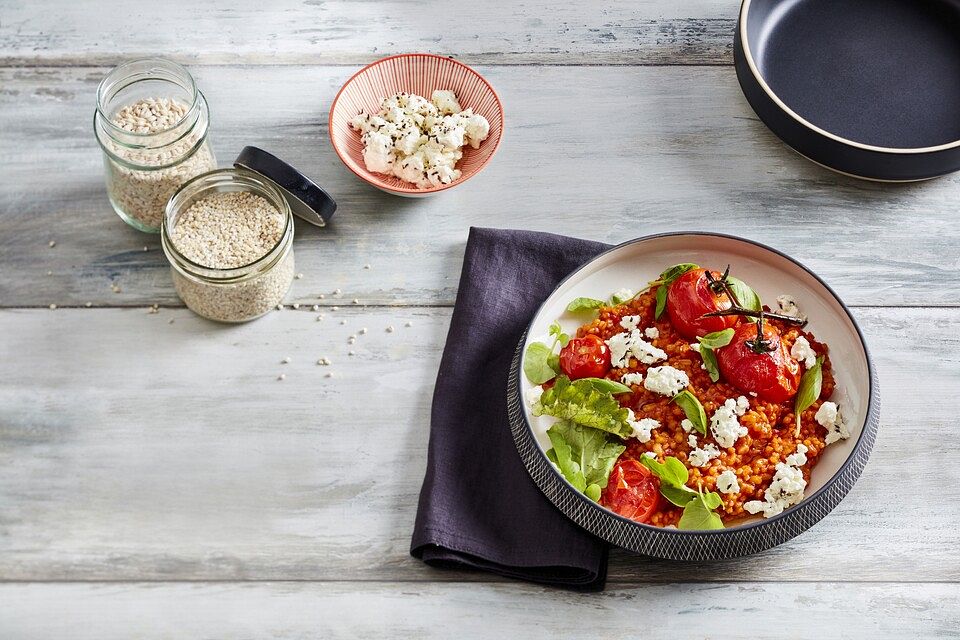 Graupenrisotto mit Tomaten und mariniertem Feta