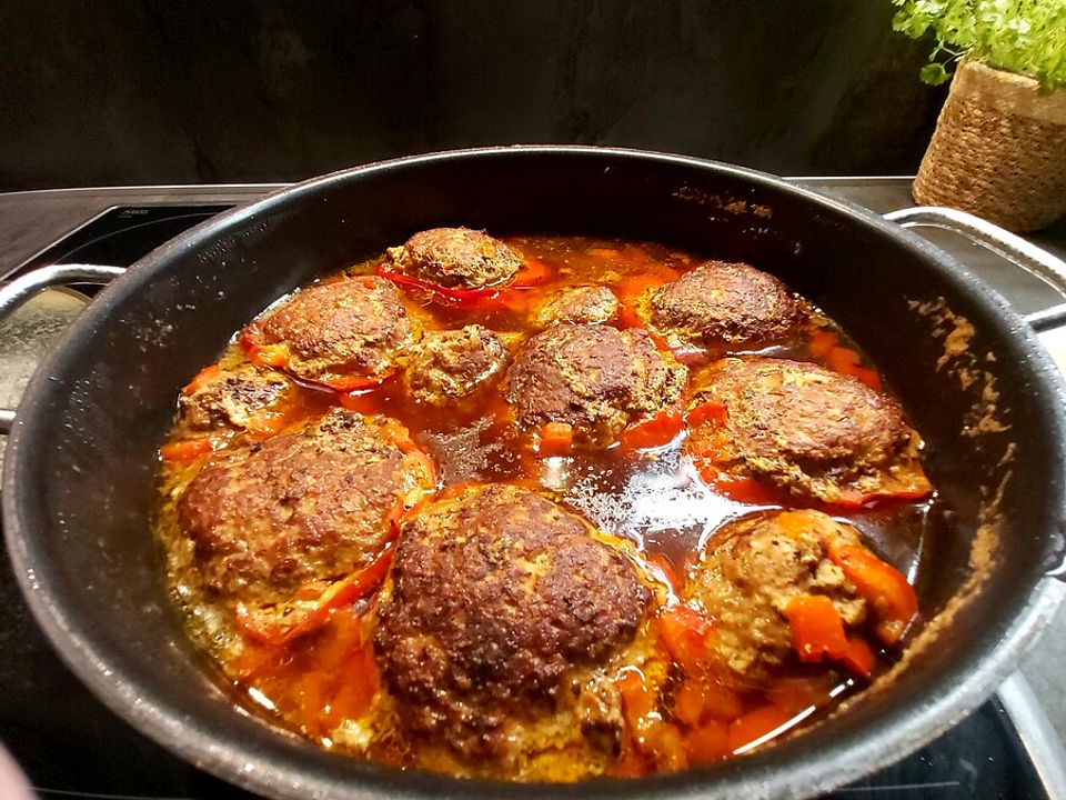 Gefüllte Paprika mit Quinoa-Hack-Füllung von _Dionea_| Chefkoch