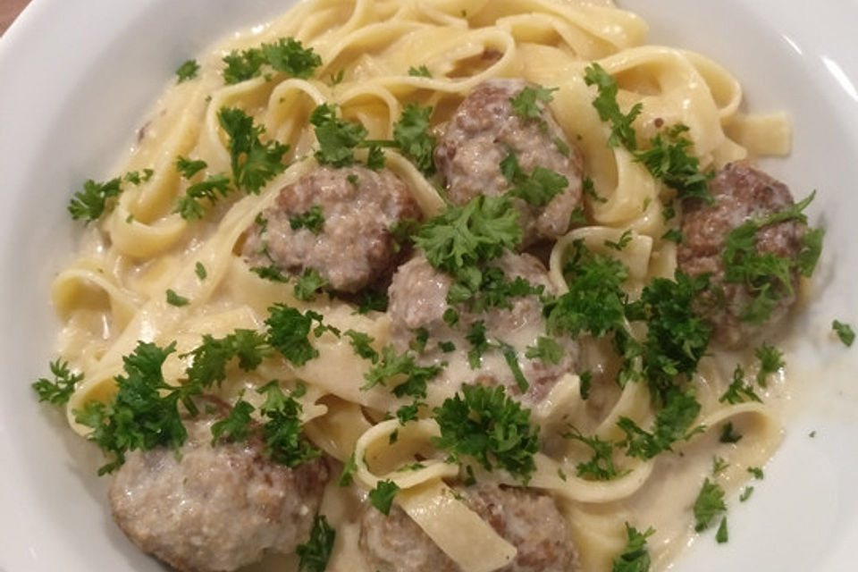 One Pot Swedish Meatballs