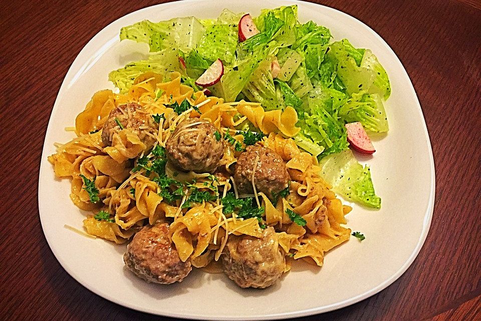 One Pot Swedish Meatballs