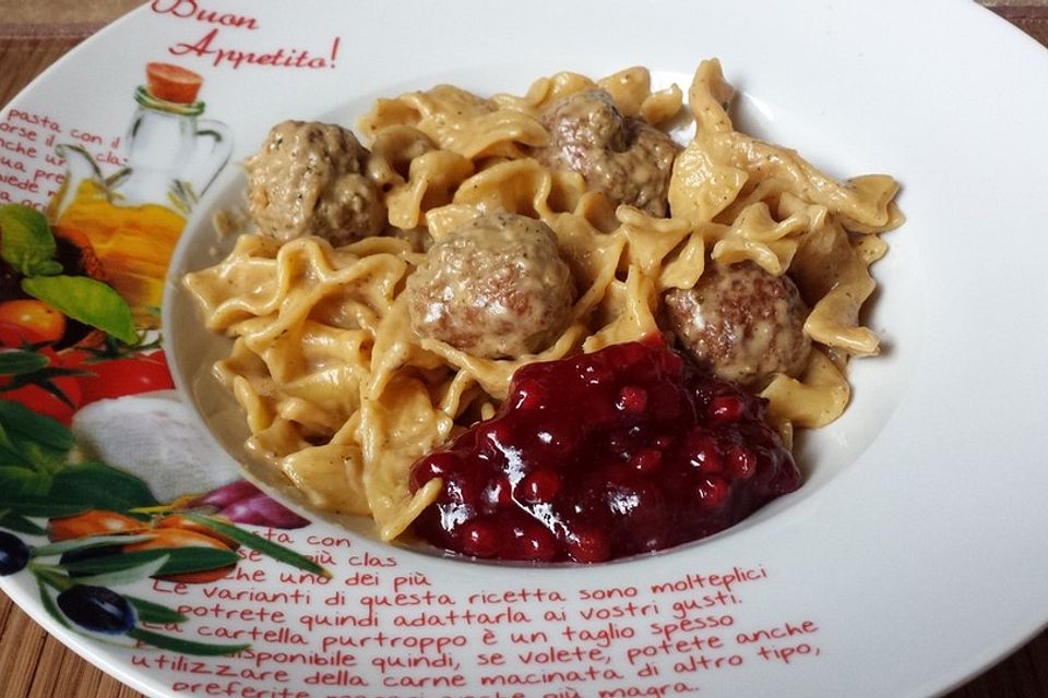 One Pot Swedish Meatballs