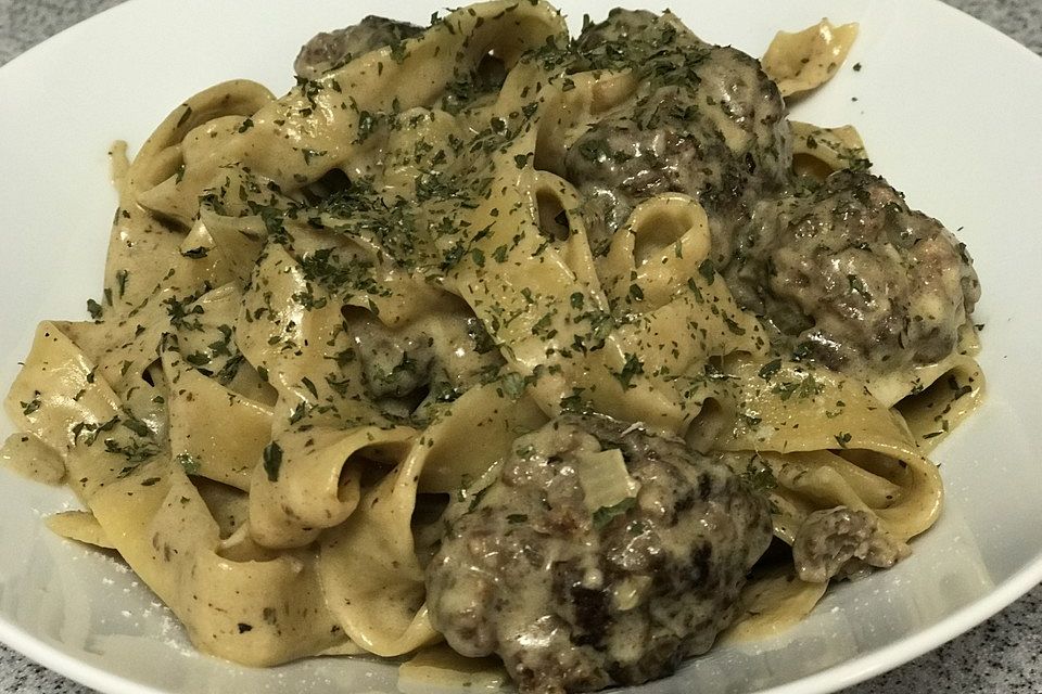 One Pot Swedish Meatballs