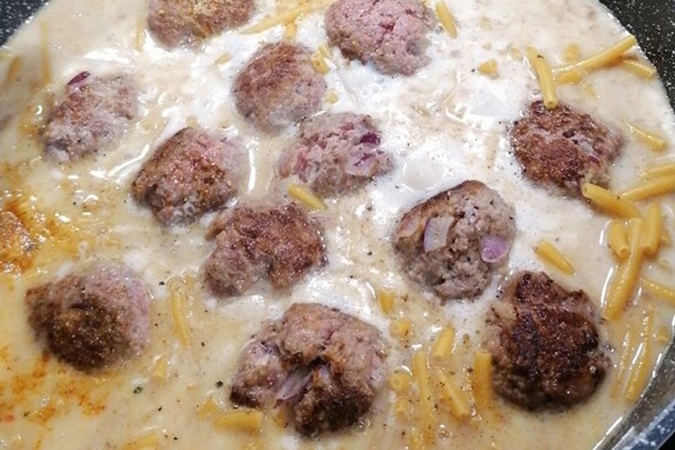 One Pot Swedish Meatballs