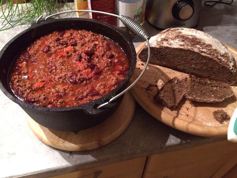 Chili con carne aus dem Dutch Oven von TimoNeu Chefkoch