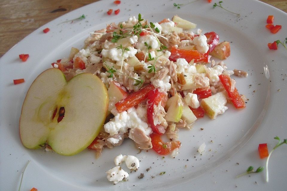 Thunfisch-Hüttenkäse-Salat