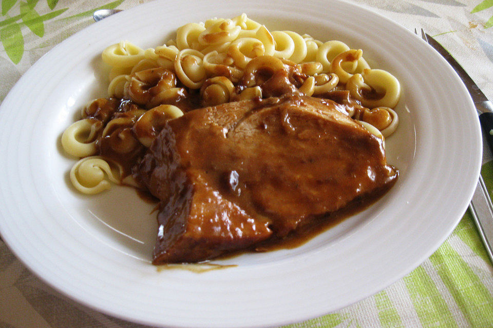 Nicoises Schweinebraten