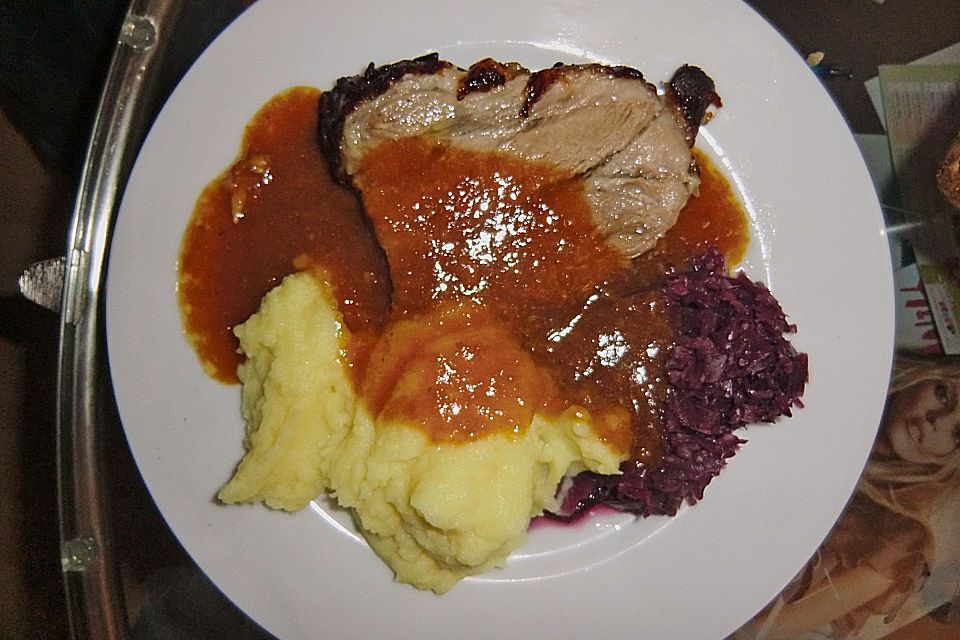 Nicoises Schweinebraten