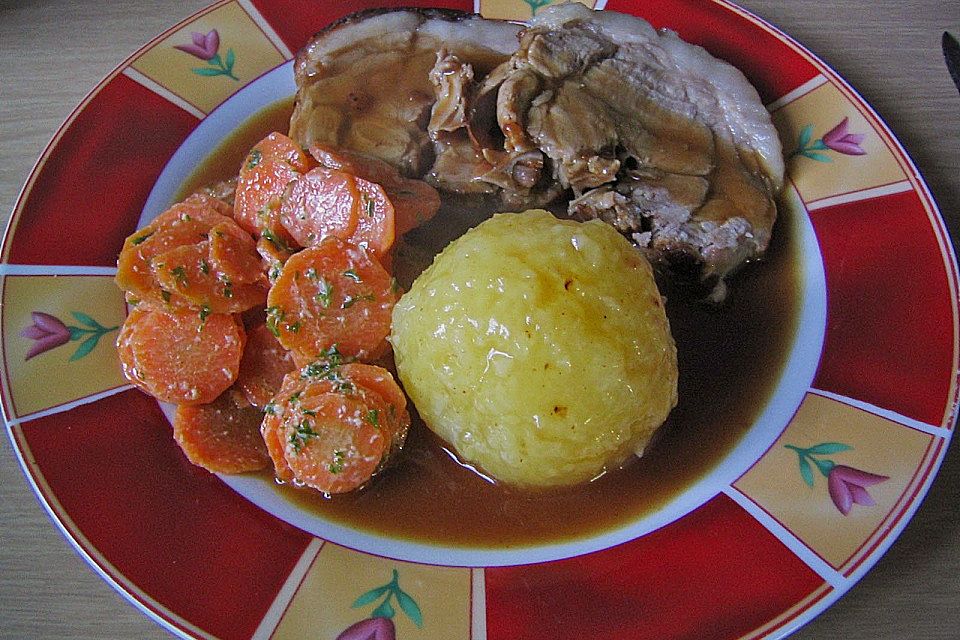 Nicoises Schweinebraten