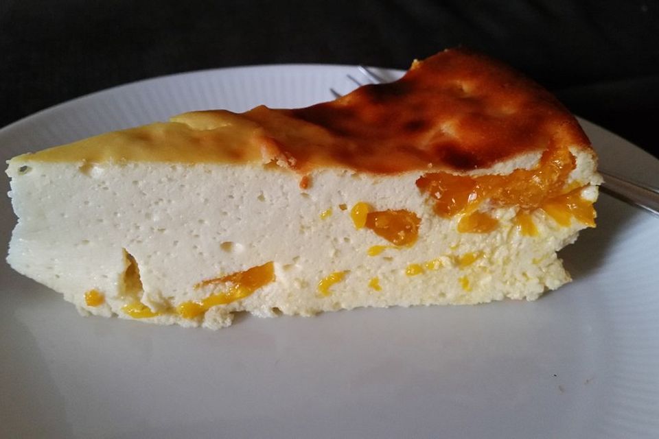 Bodenloser low carb Käsekuchen mit Äpfeln