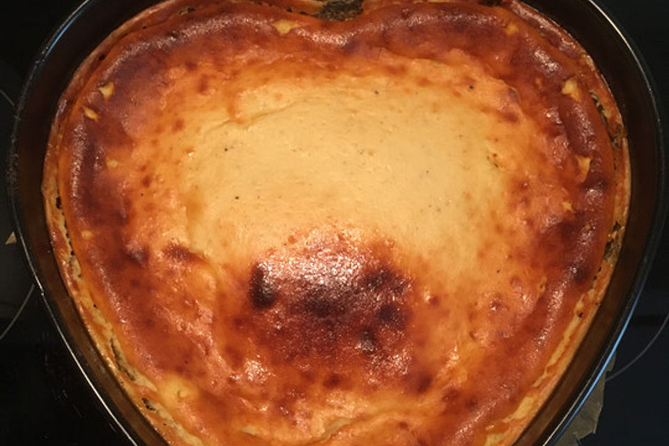 Bodenloser low carb Käsekuchen mit Äpfeln