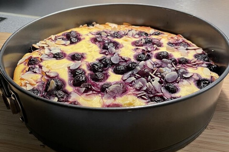 Bodenloser low carb Käsekuchen mit Äpfeln