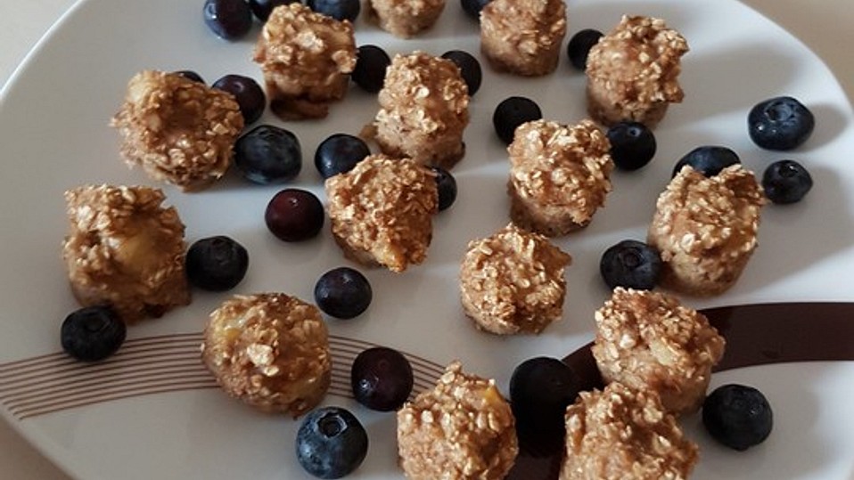 Bananen-Haferflocken-Kugeln von ars_vivendi Bananen-Haferflocken-Kugeln von ars_vivendi