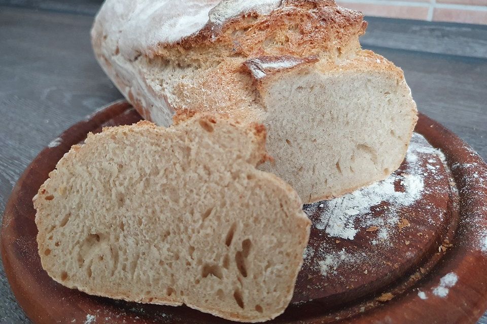 Brot mit Joghurtkruste