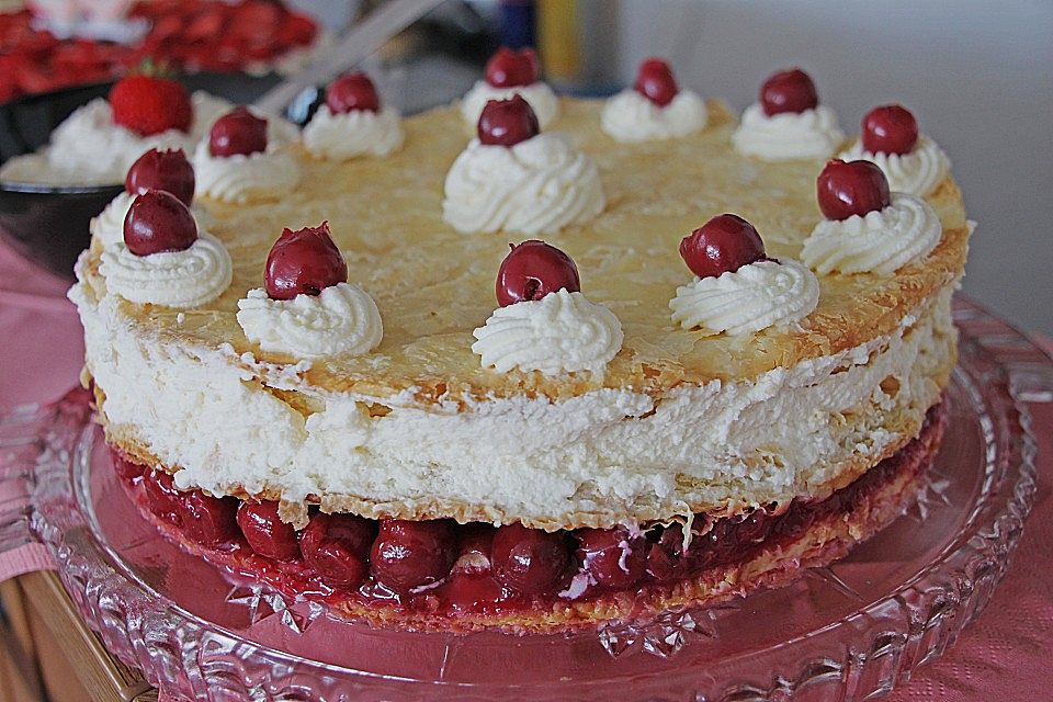 Holländer Kirschtorte