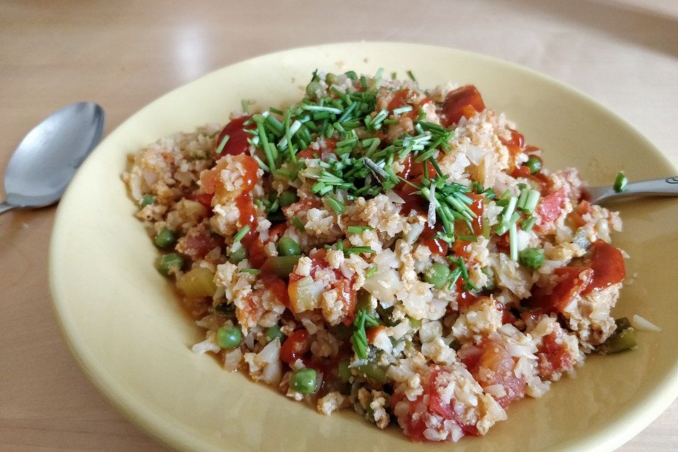 Low Carb Hähnchen-Blumenkohlreis-Pfanne