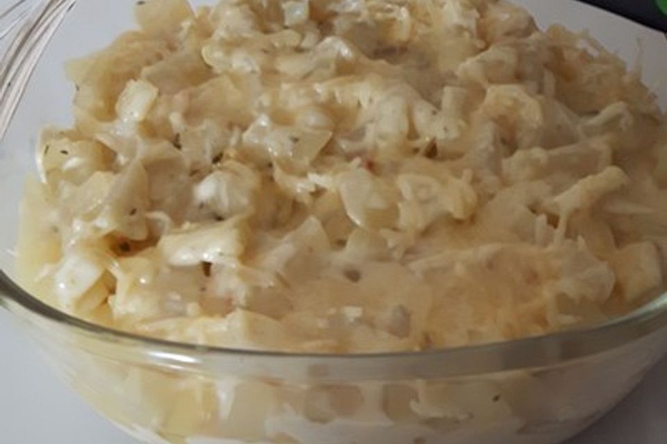 Kohlrabi-Auflauf mit Käse-Sauce Kohlrabi-Auflauf mit Käse-Sauce