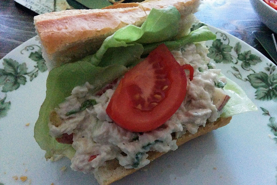 Chicken Salad (Sandwich)