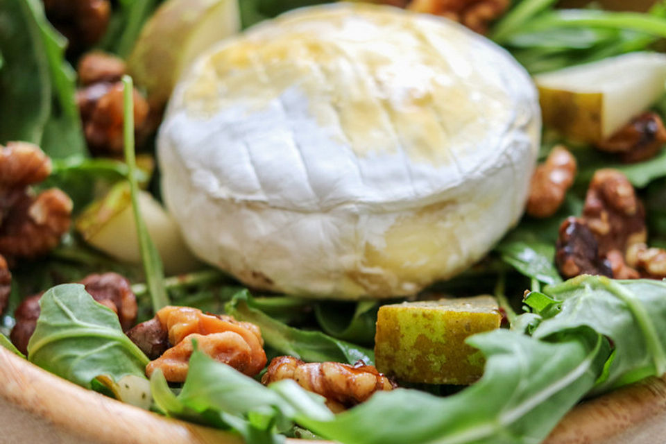 Camembert-Birnen-Salat