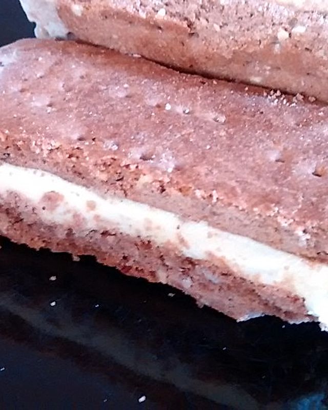 Vanilleeis-Lebkuchen-Sandwich